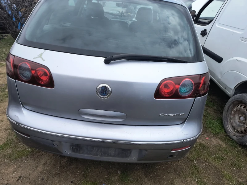 Fiat Croma 1.9 мултиджет 120 кс на части , снимка 2 - Автомобили и джипове - 47831513