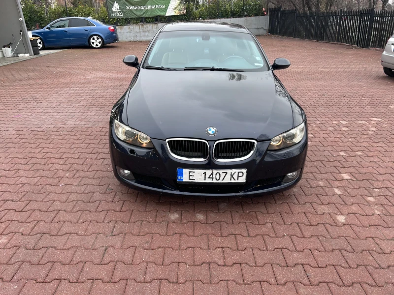 BMW 320 d Е92! 177к.с. НАВИ CIC! КОЖА! KEYLESS!  , снимка 2 - Автомобили и джипове - 48212357