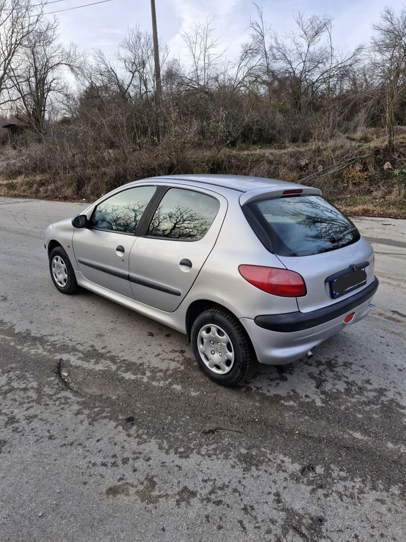 Peugeot 206, снимка 2 - Автомобили и джипове - 48215351