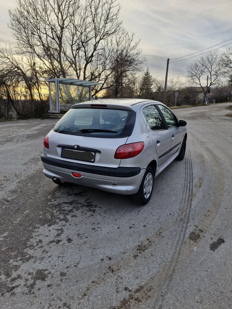 Peugeot 206, снимка 3 - Автомобили и джипове - 48215351