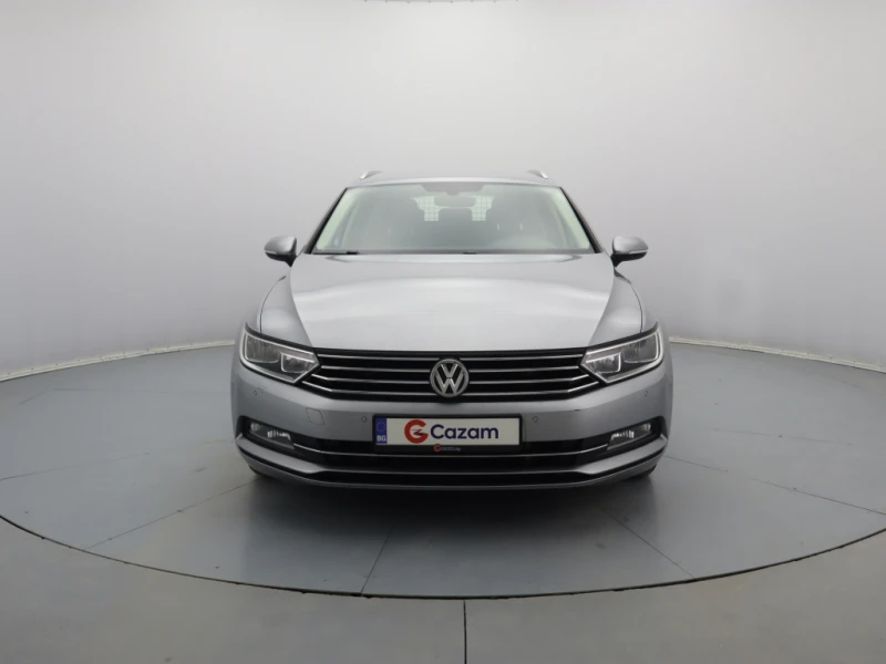 VW Passat, снимка 2 - Автомобили и джипове - 48413950