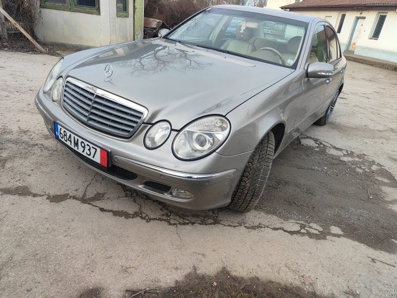 Mercedes-Benz E 200 CDI-Еlegance, снимка 4 - Автомобили и джипове - 49444016