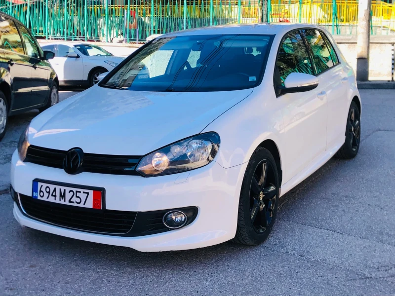 VW Golf GT 1.6TDI, снимка 1 - Автомобили и джипове - 49438679