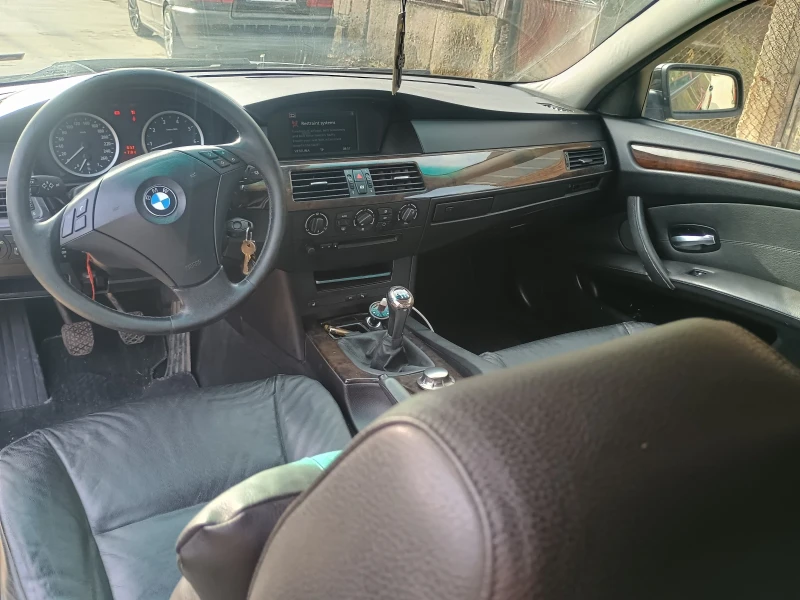 BMW 520, снимка 4 - Автомобили и джипове - 49451681