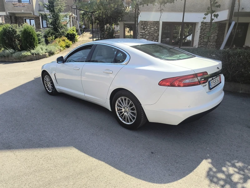 Jaguar Xf 2.2D, снимка 6 - Автомобили и джипове - 52586031