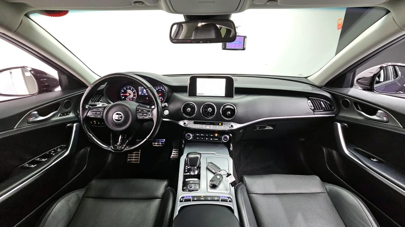 Kia Stinger 2.0T 2WD DREAM EDITION, снимка 6 - Автомобили и джипове - 52494046