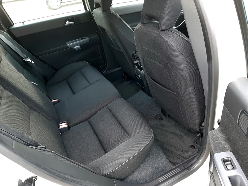 Volvo V50 1.6-FACELIFT-ИТАЛИЯ ! ! ! , снимка 15 - Автомобили и джипове - 53264197