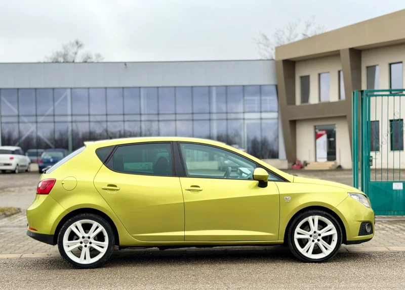 Seat Ibiza 1.9TDi~105hp~КЛИМАТРОНИК~ПОДГРЕВ НА СЕДАЛКИ, снимка 4 - Автомобили и джипове - 53286091