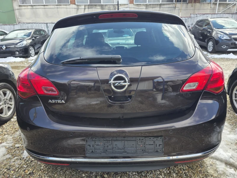 Opel Astra 1.4 I FACELIFT , COSMO, снимка 7 - Автомобили и джипове - 53513857