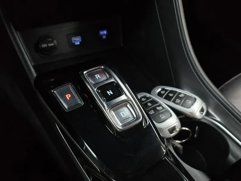 Hyundai Sonata, снимка 8 - Автомобили и джипове - 54280618