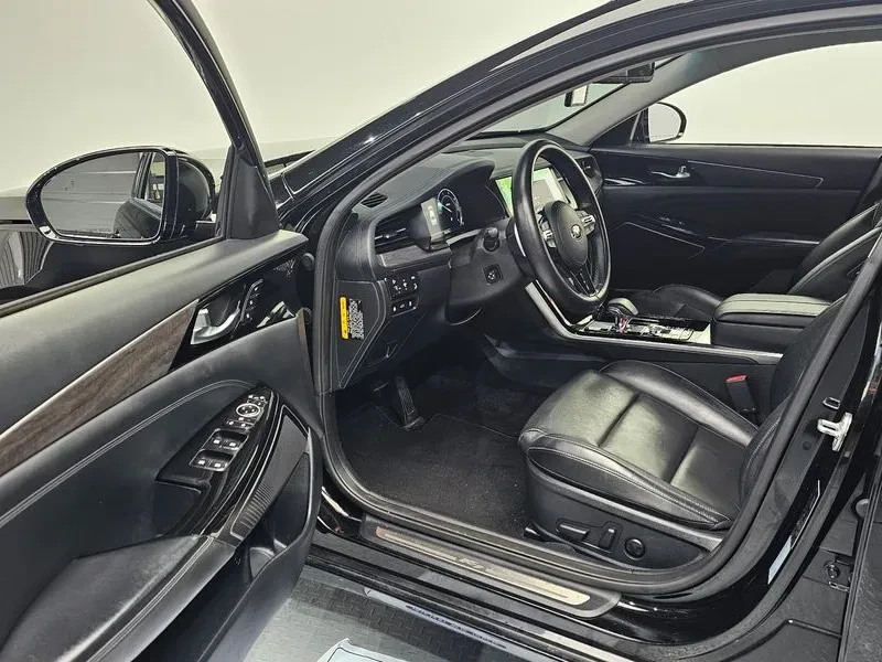 Kia K7 2.2 Diesel Noblesse, снимка 10 - Автомобили и джипове - 56287255