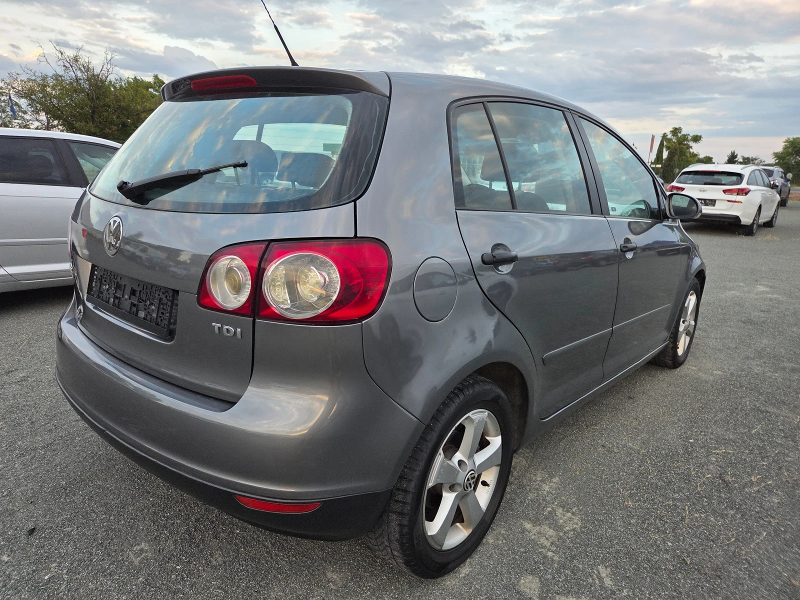 VW Golf Plus 1, 9TDI105ksBKCKLIMATRONIKITALIAEU4 - изображение 6