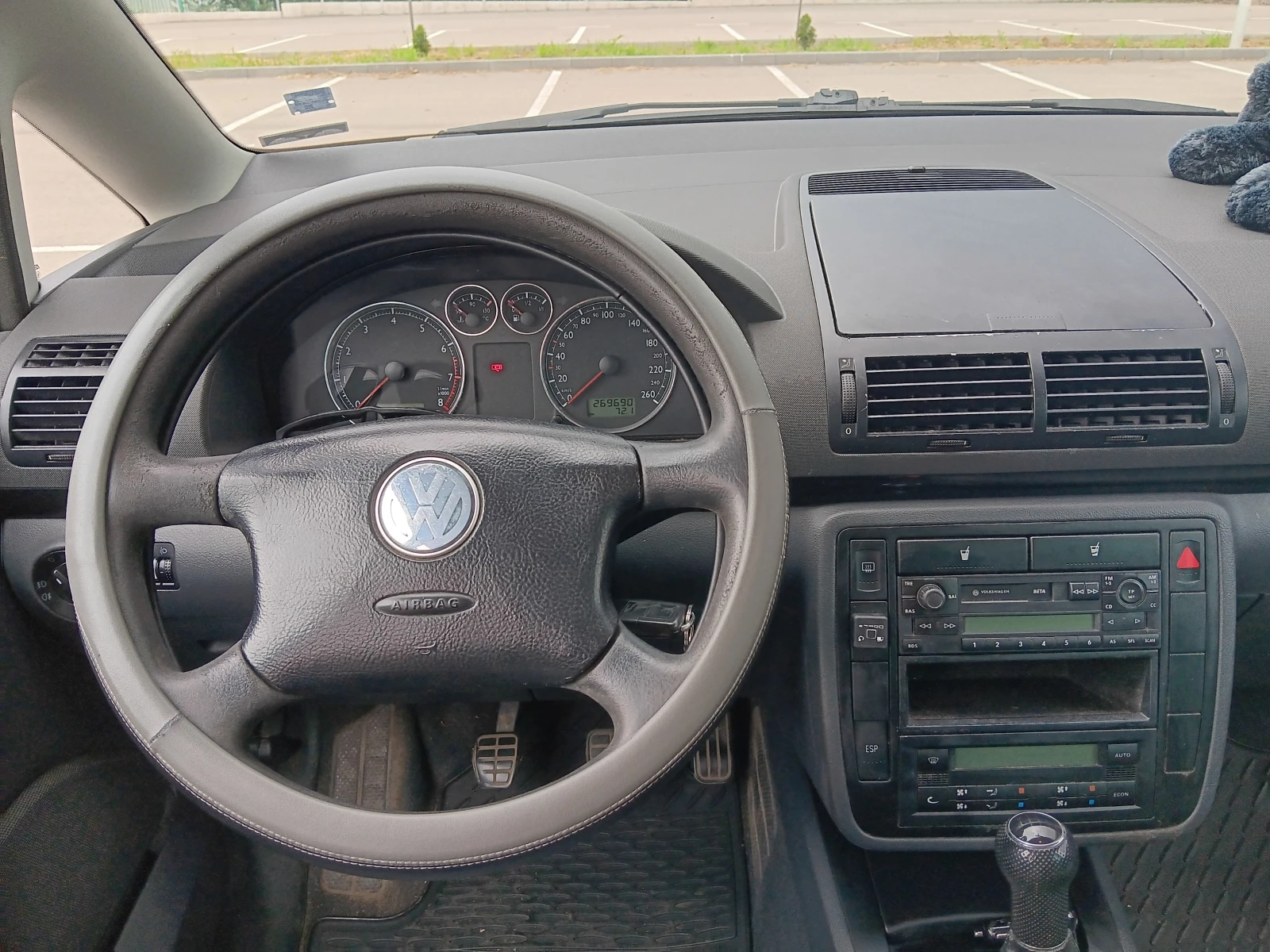 VW Sharan  - изображение 8