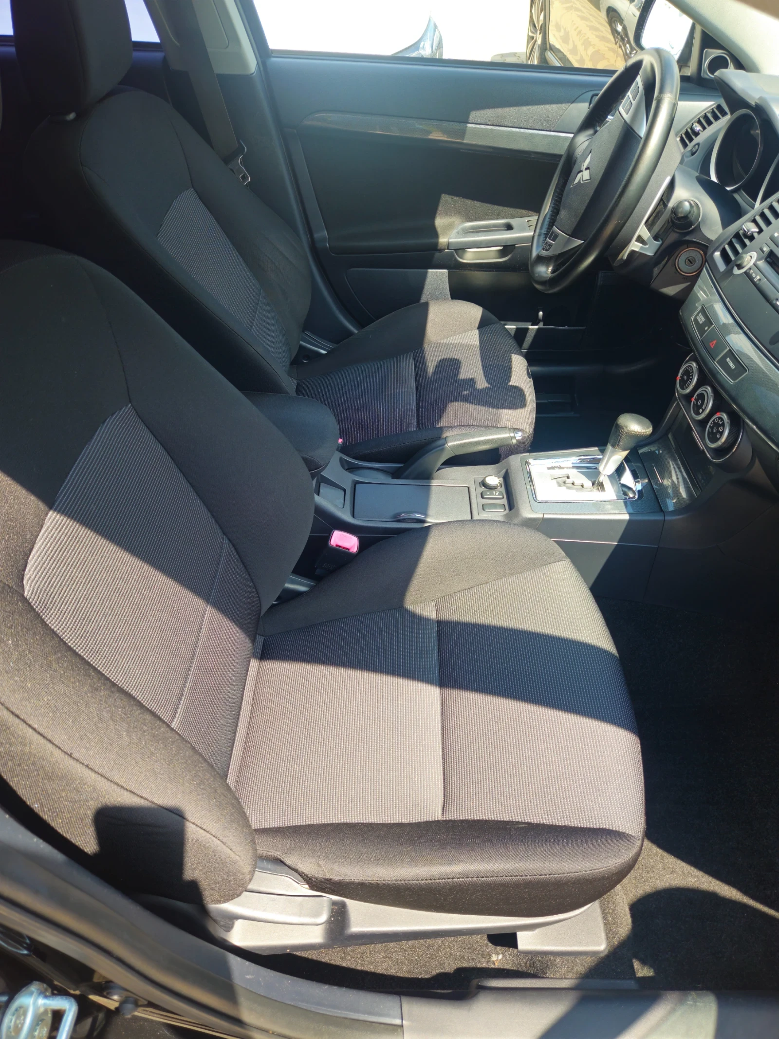 Mitsubishi Lancer 1.8 140 к.с., Автоматична, БЕНЗИН/ГАЗ - изображение 9