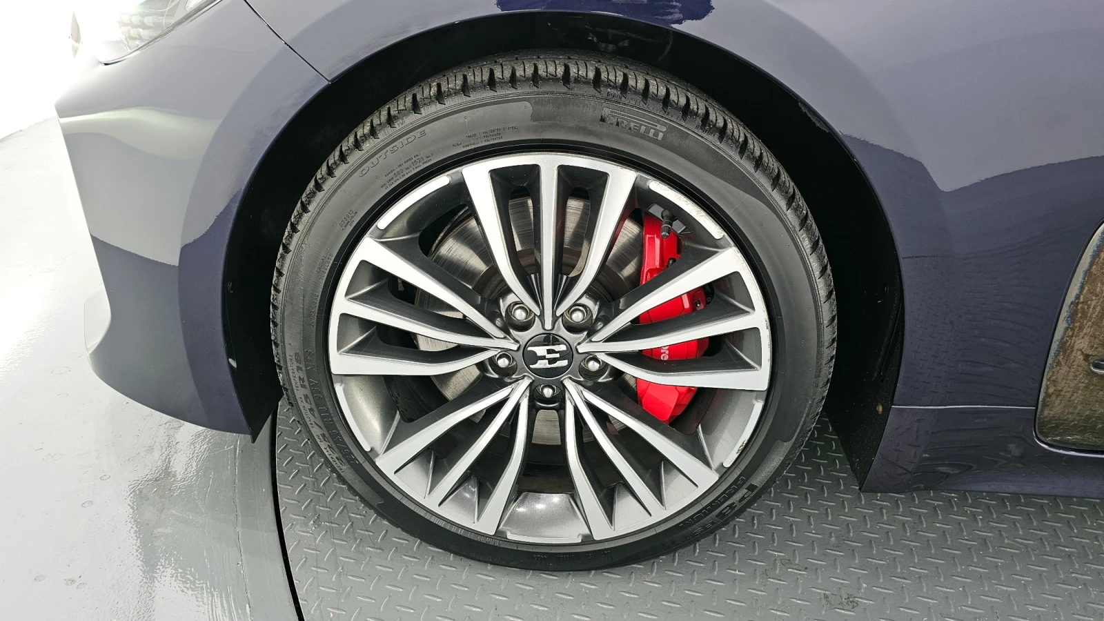 Kia Stinger 2.0T 2WD DREAM EDITION - изображение 5