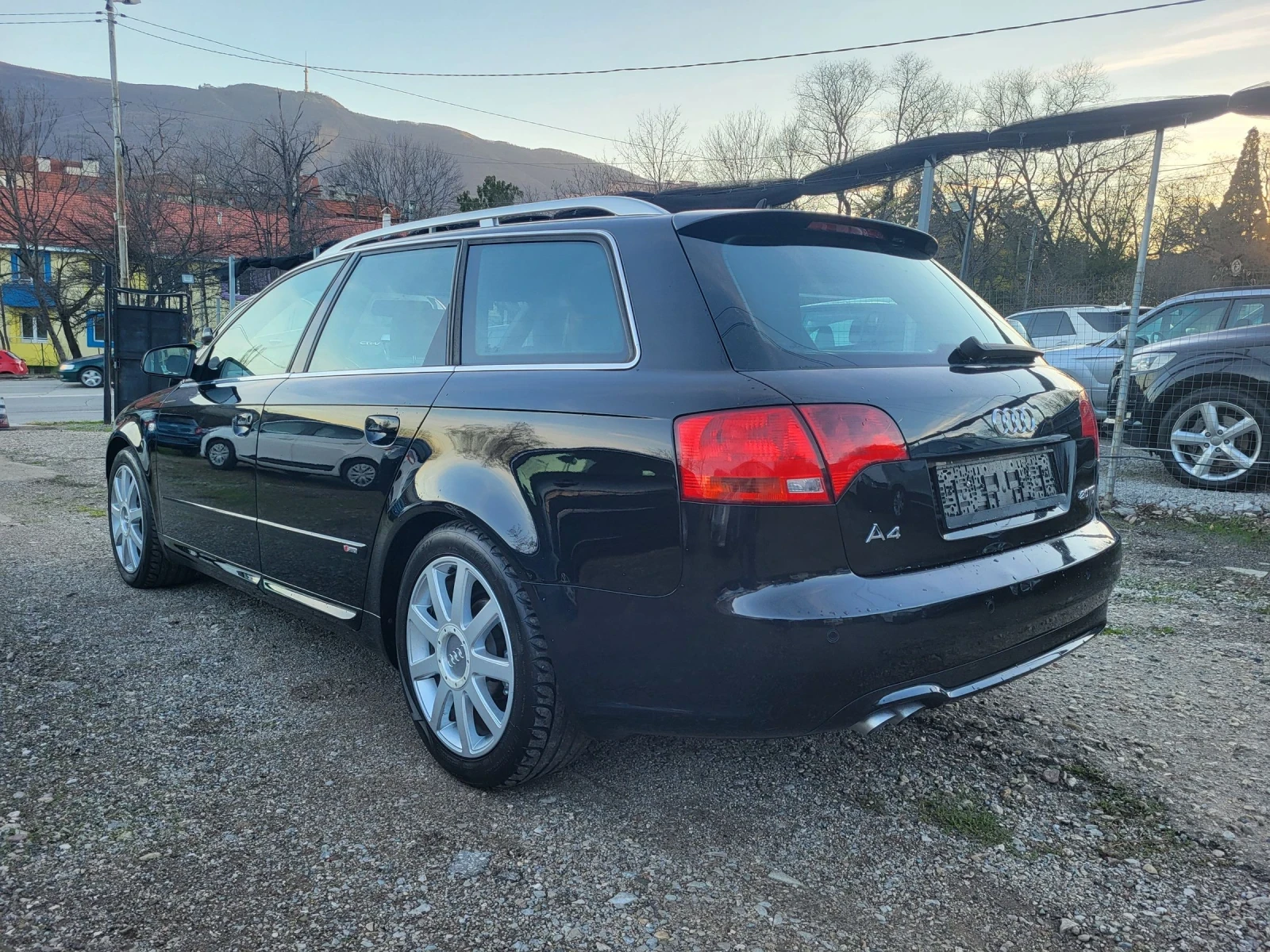Audi A4 2.0 TDI /S-Line / 8 клапана/ AVTOMAT  - изображение 4