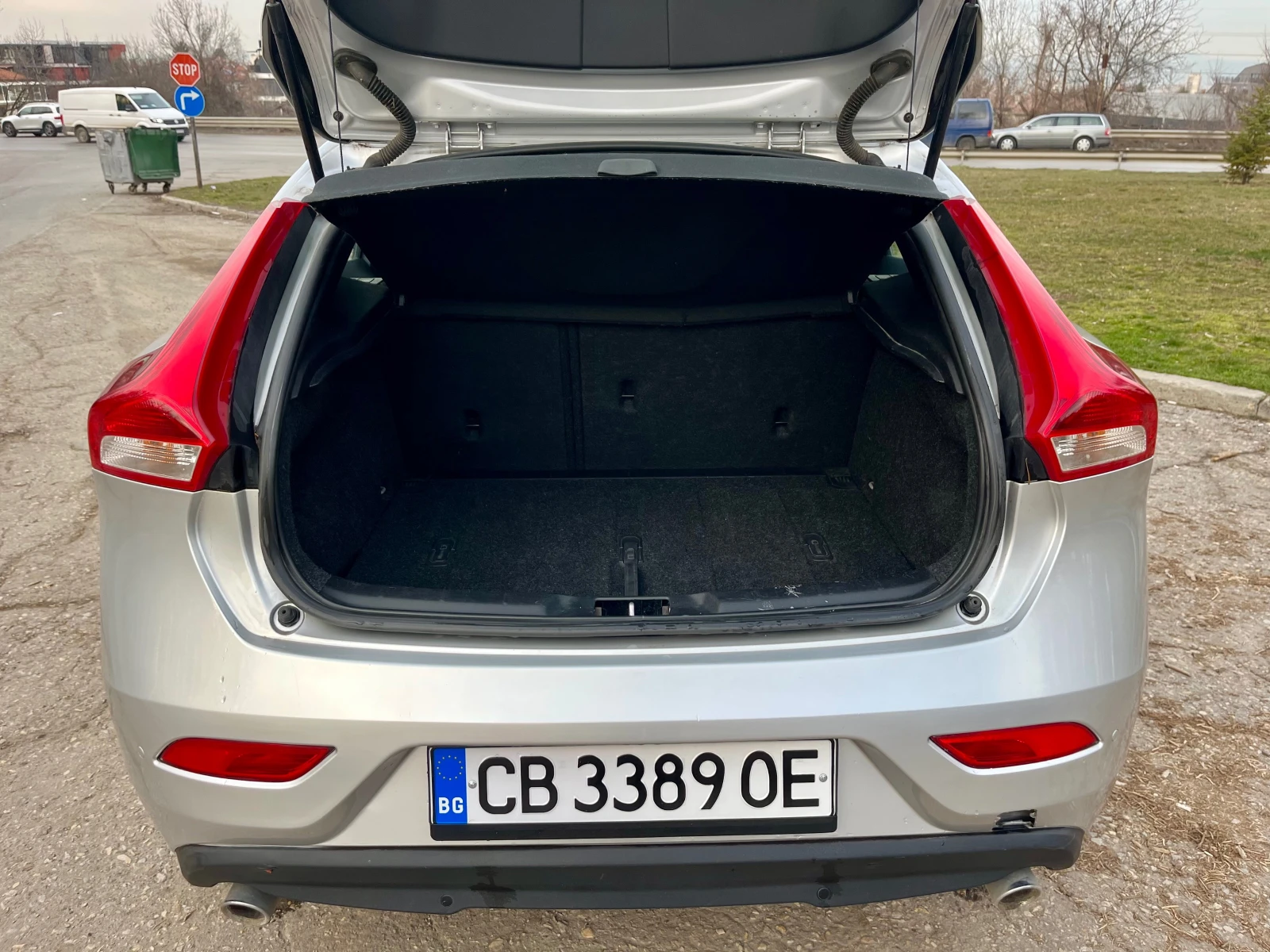 Volvo V40 Momentum | Mobile.bg � ����������� 14