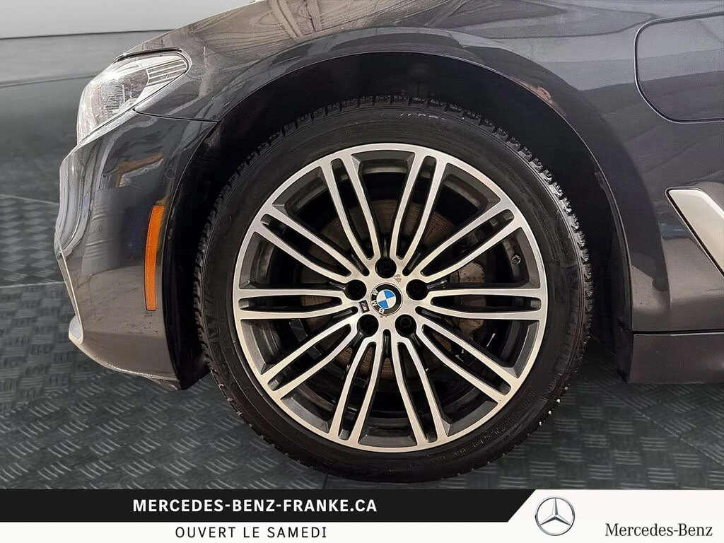 BMW 530E xDrive* iPerformance* АвтоКредит* (ЦЕНА ДО БГ) - изображение 6