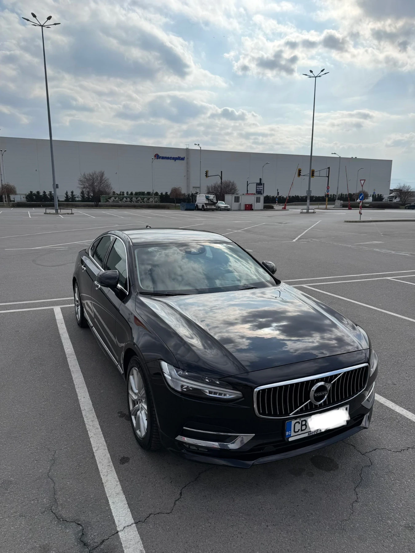 Volvo S90 D5 4x4, снимка 2 - Автомобили и джипове - 53760685