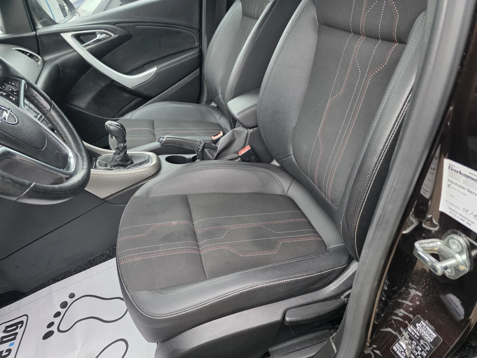 Opel Astra 1.4 I FACELIFT , COSMO, снимка 14 - Автомобили и джипове - 53513857