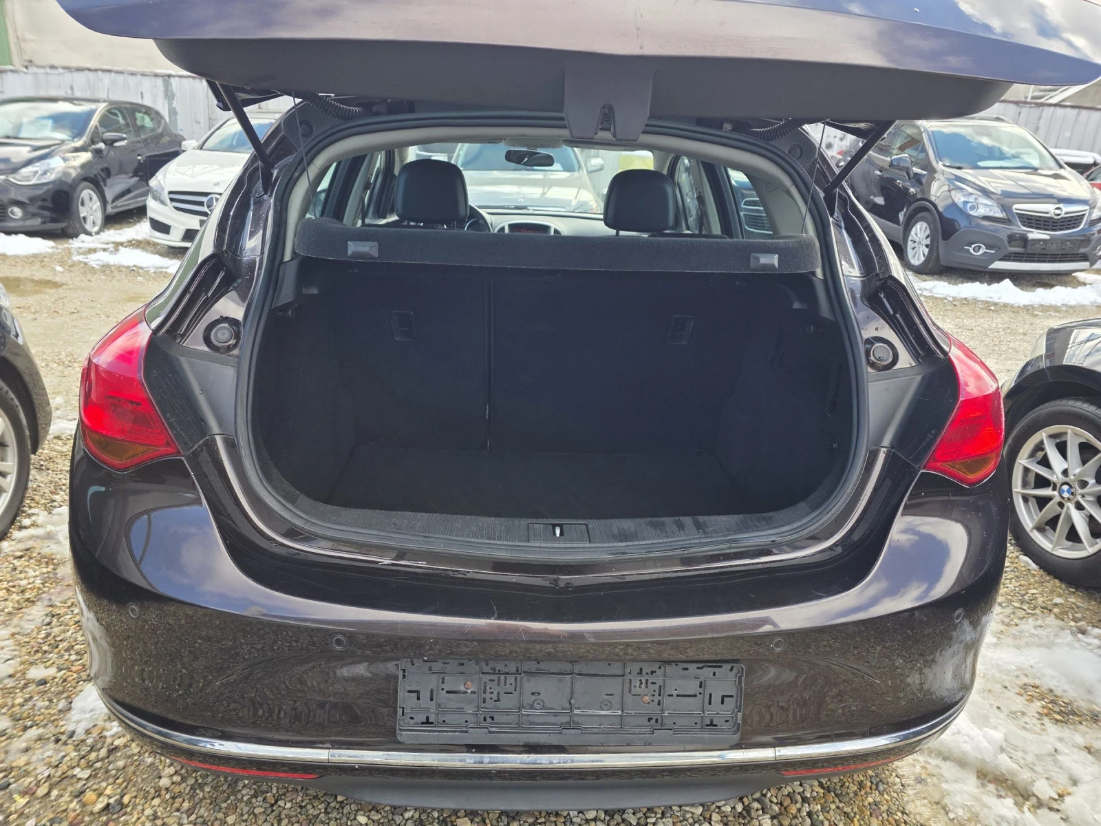 Opel Astra 1.4 FACELIFT , COSMO - изображение 6