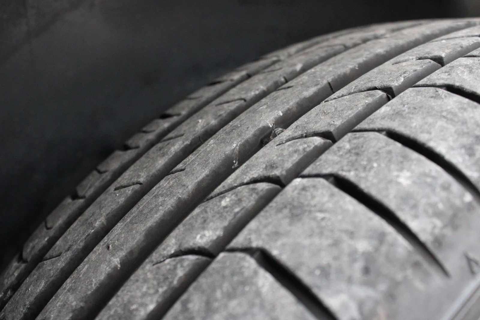 VW Caddy 1.4TGI MAXI BlueMotion 7 места, снимка 17 - Автомобили и джипове - 53941112