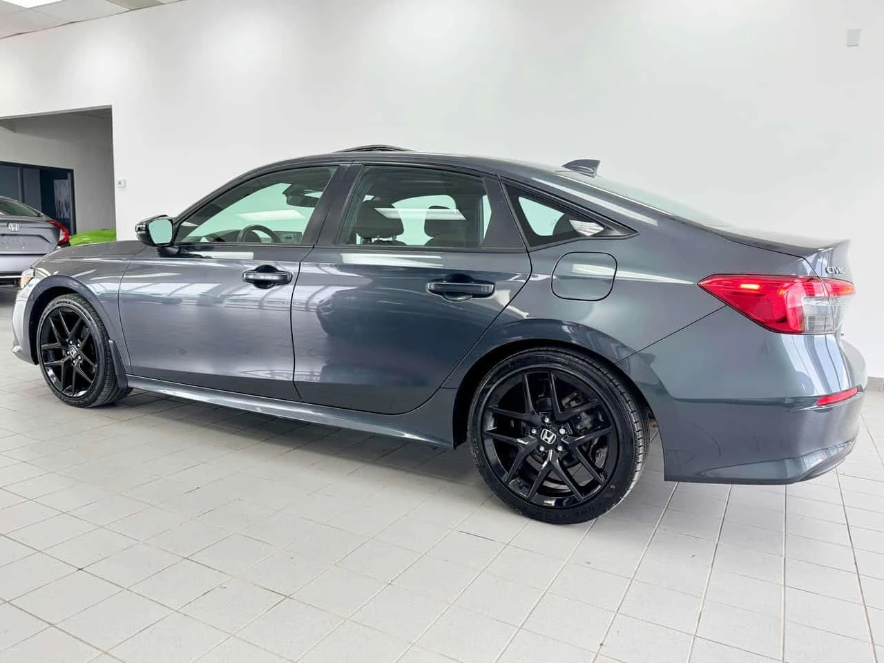 Honda Civic * Sport CVT * ДИСТРОНИК * REMOTE START * ПОДГРЕВИ, снимка 2 - Автомобили и джипове - 54518264