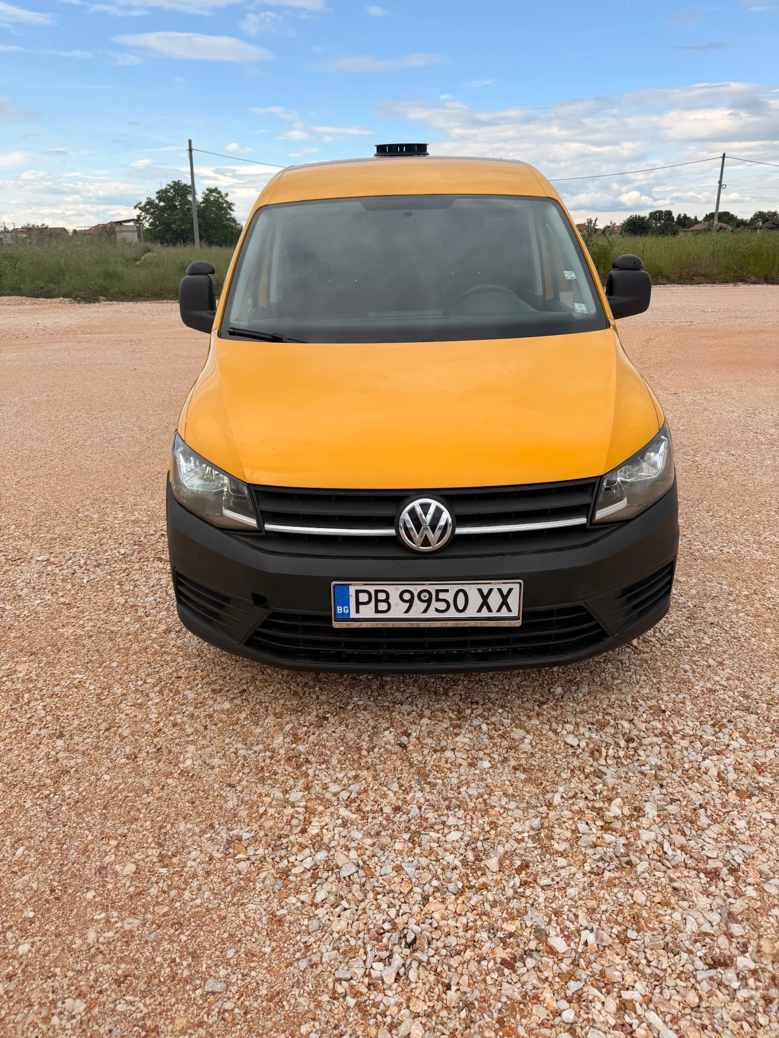 VW Caddy