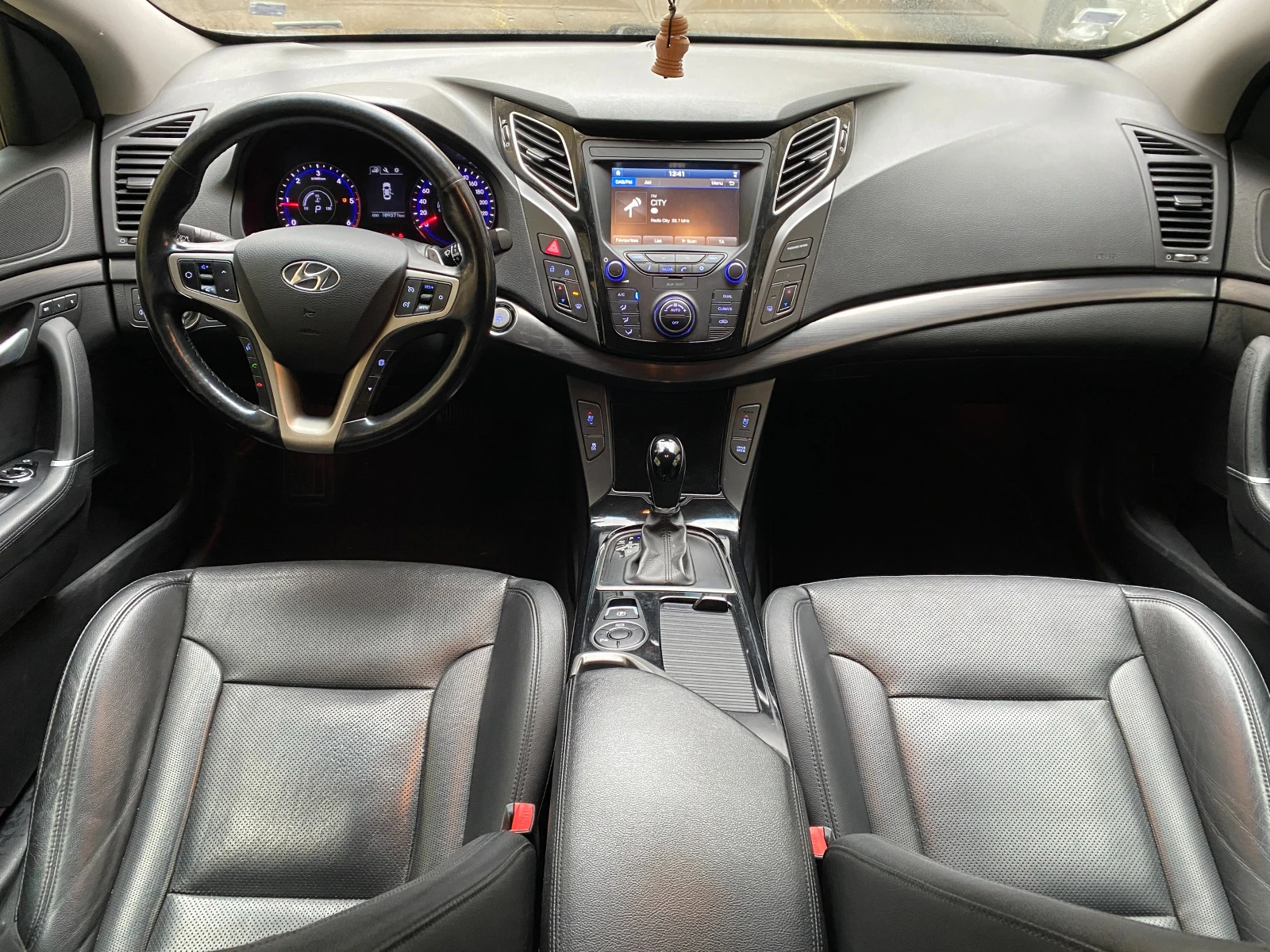Hyundai I40 Premium, снимка 2 - Автомобили и джипове - 54743588
