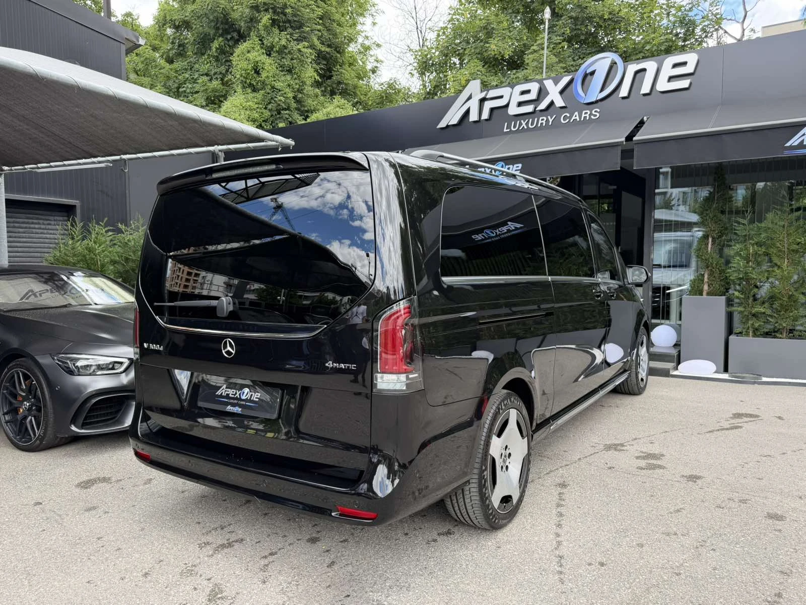 Mercedes-Benz V 300 EXCLUSIVE/EXTRA LONG/4MATIC/BURMESTER, снимка 6 - Автомобили и джипове - 54893136