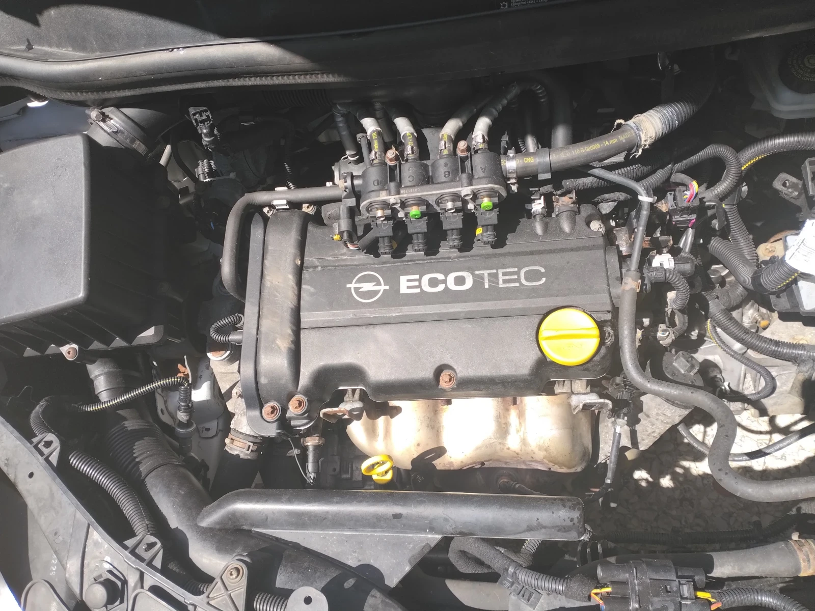 Opel Corsa 1.2EcoFlex  Фабрична газ, снимка 8 - Автомобили и джипове - 54945291
