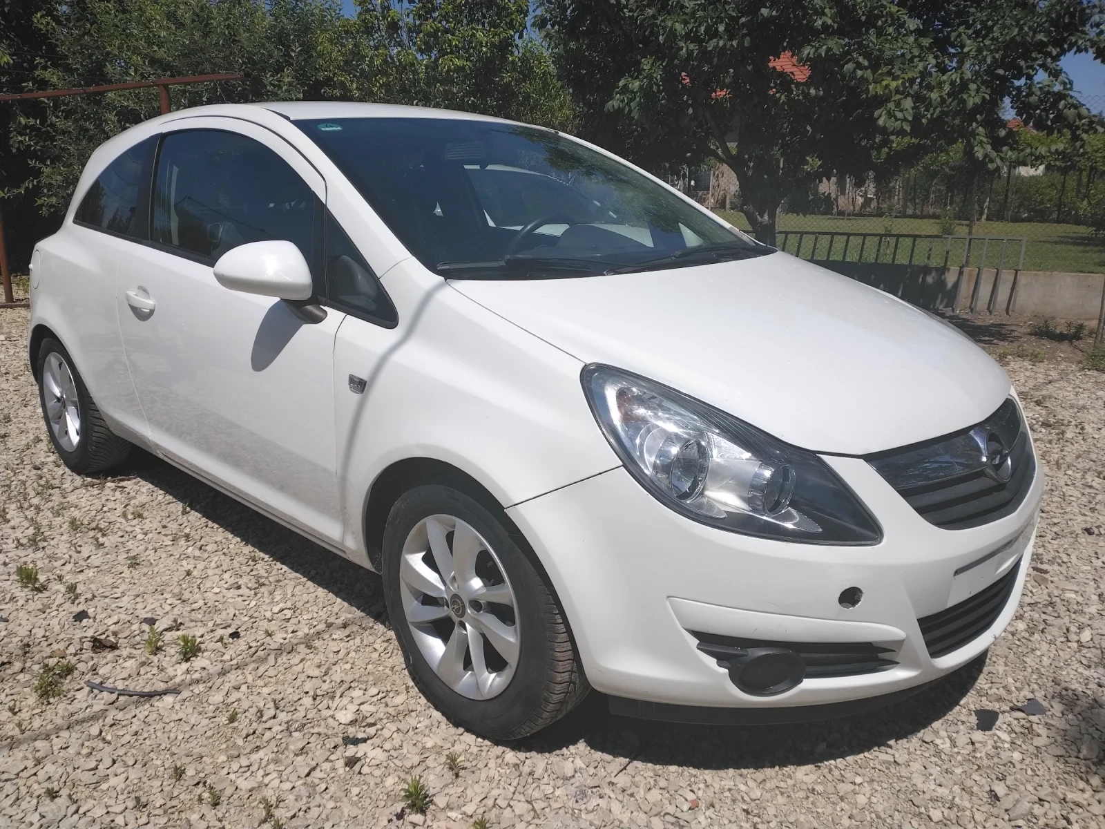 Opel Corsa 1.2EcoFlex  Фабрична газ