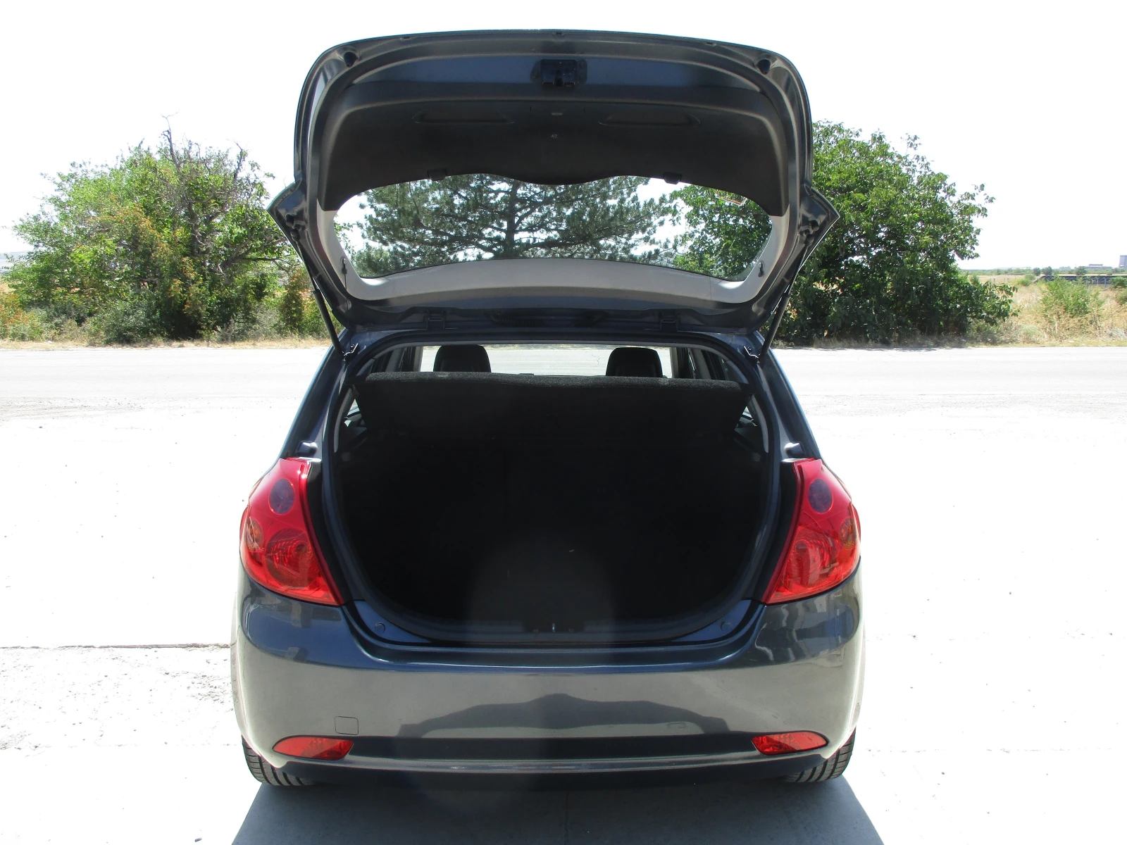 Kia Ceed 1.6/ДИЗЕЛ/90кс/КАТО НОВА/, снимка 15 - Автомобили и джипове - 55641641