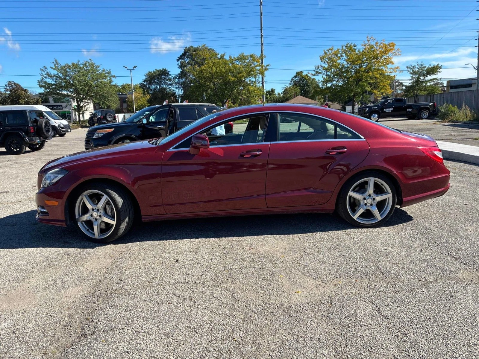 Mercedes-Benz CLS 550 Limited Color * АвтоКредит * (ЦЕНА ДО БГ), снимка 2 - Автомобили и джипове - 56228643