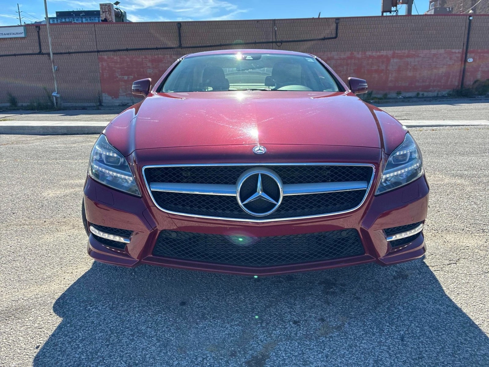 Mercedes-Benz CLS 550 Limited Color * АвтоКредит * (ЦЕНА ДО БГ), снимка 5 - Автомобили и джипове - 56228643