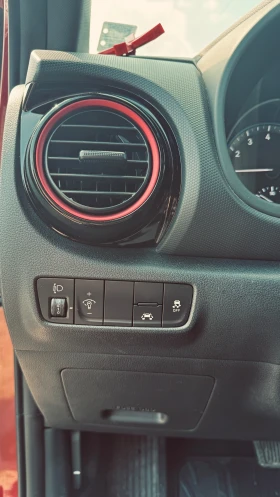 Hyundai Kona 1.6 T-GDI AWD 7DCT - 15199 € / 29726.66 лв. - 38049967 14