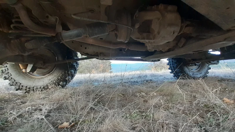 Nissan Patrol Y60, снимка 14 - Автомобили и джипове - 52463881