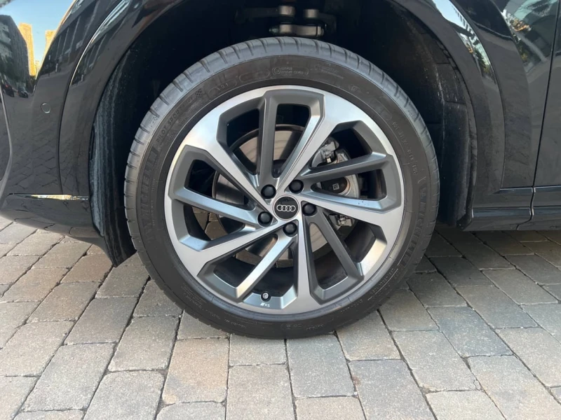 Audi Q5 Technik  CARFAX, снимка 7 - Автомобили и джипове - 52935143