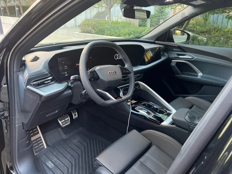 Audi Q5 Technik  CARFAX, снимка 5 - Автомобили и джипове - 52935143