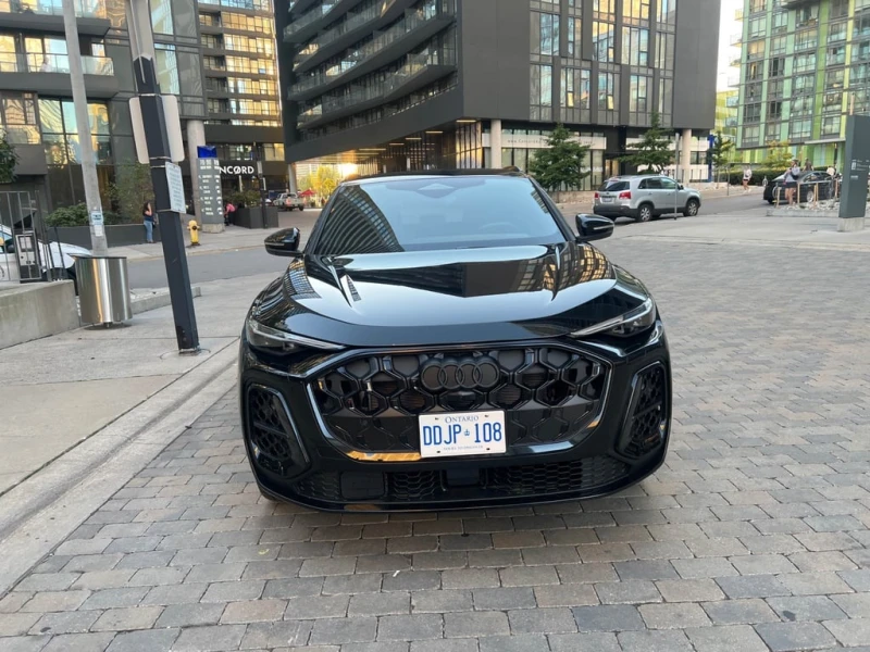 Audi Q5 Technik  CARFAX, снимка 6 - Автомобили и джипове - 52935143