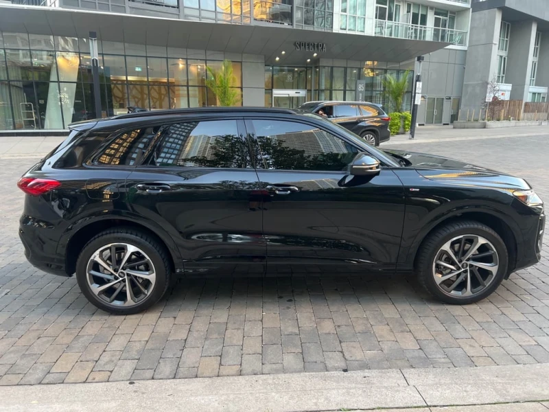 Audi Q5 Technik  CARFAX, снимка 3 - Автомобили и джипове - 52935143