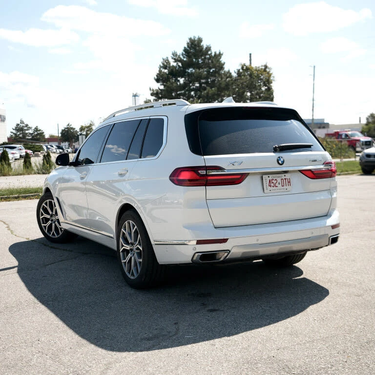 BMW X7 * АВТО КРЕДИТ* ЦЕНА ДО БГ * CARFAX *  - изображение 5