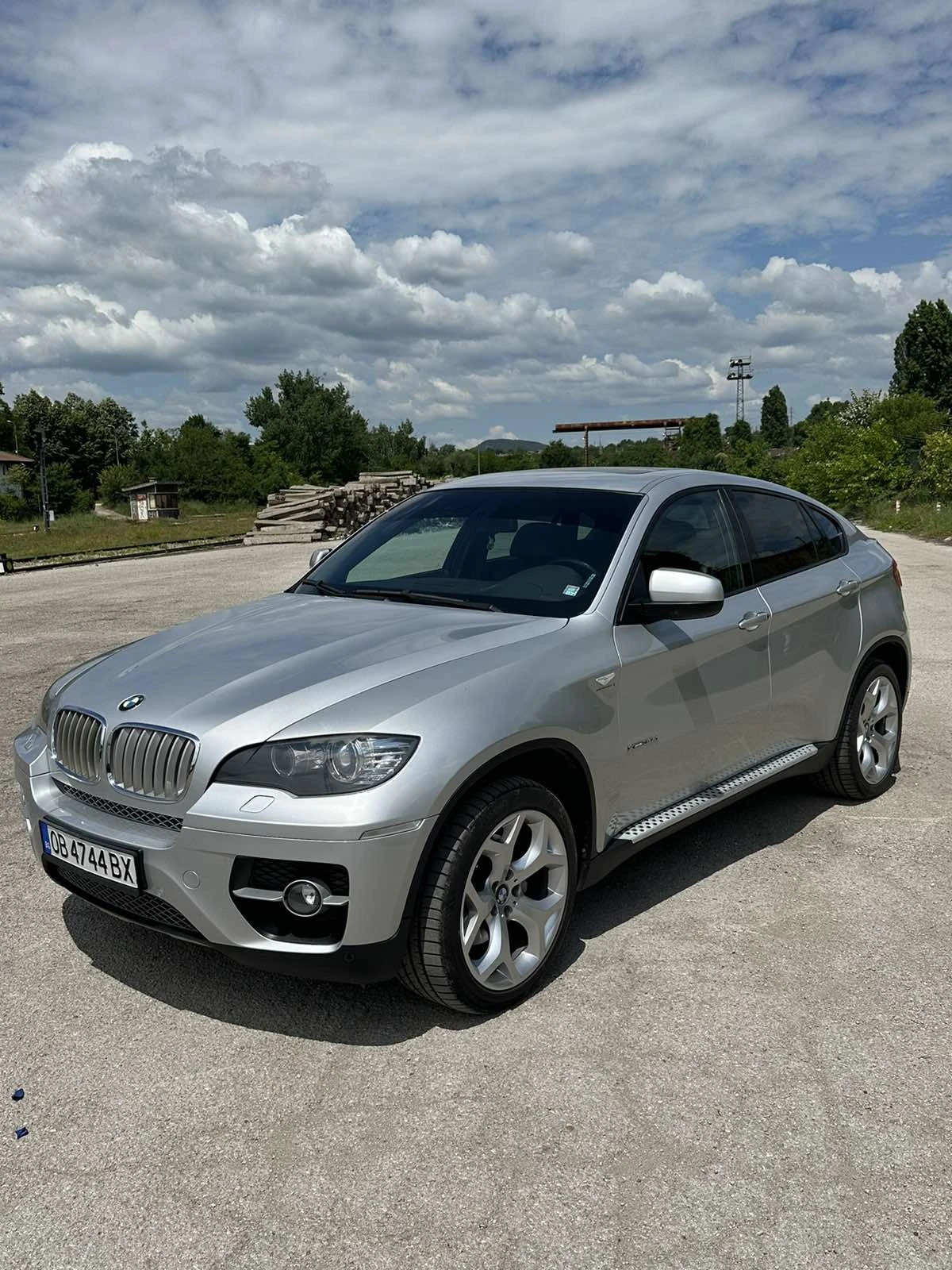 BMW X6 xDrive30d - изображение 2