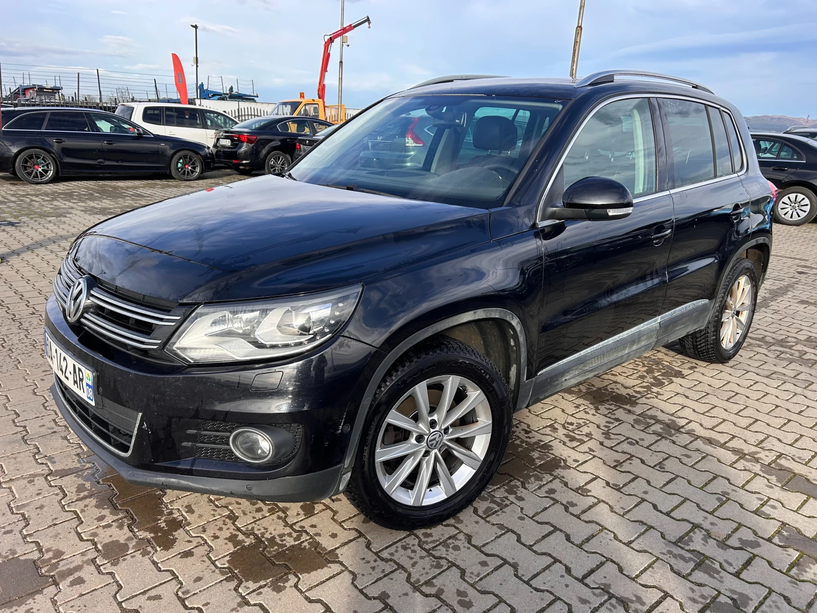 VW Tiguan 2.0TDI PANPORAMA/NAVI/KOJA - [1] 