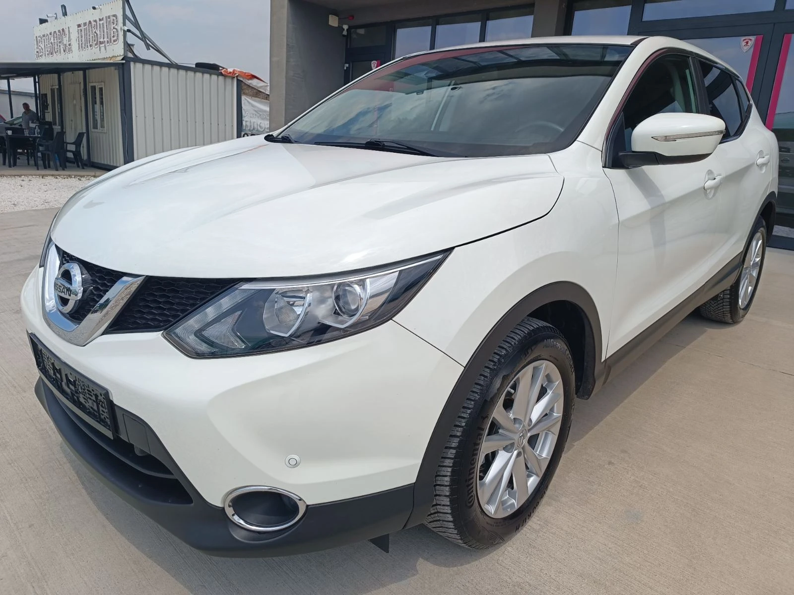 Nissan Qashqai 1.2 DiG-T - изображение 2