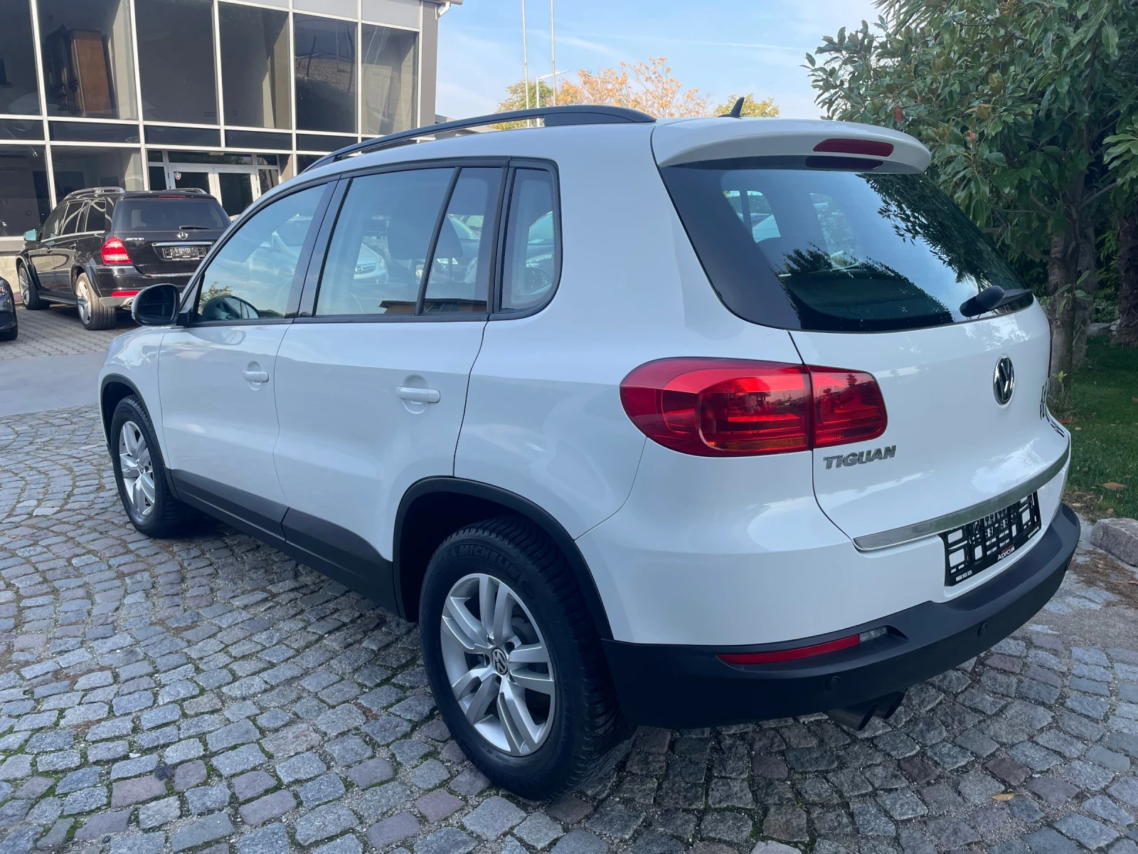 VW Tiguan 1.4i 100000km - изображение 3