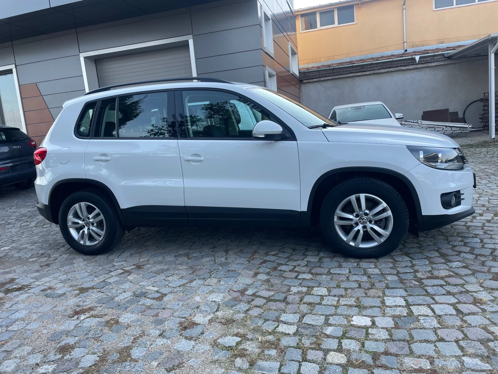 VW Tiguan 1.4i 100000km - изображение 6