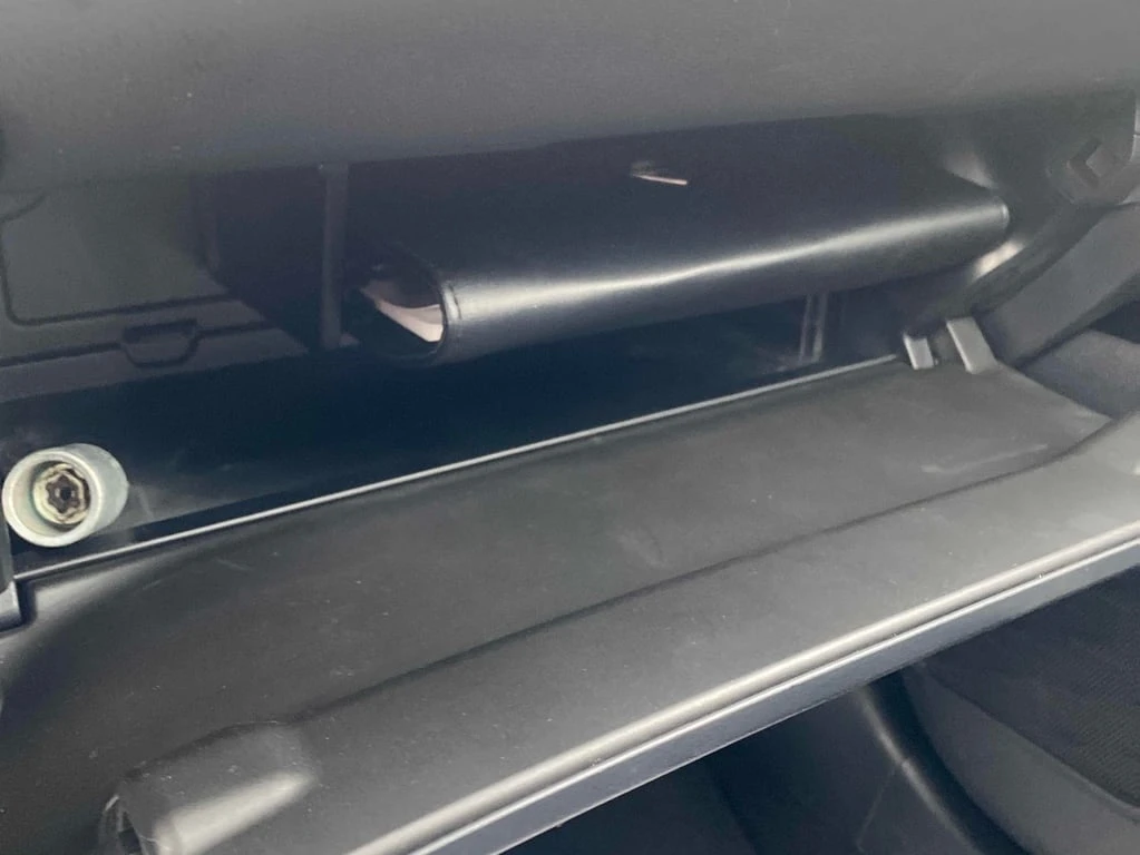 Lexus UX * 250h * CARFAX *    | Mobile.bg   13