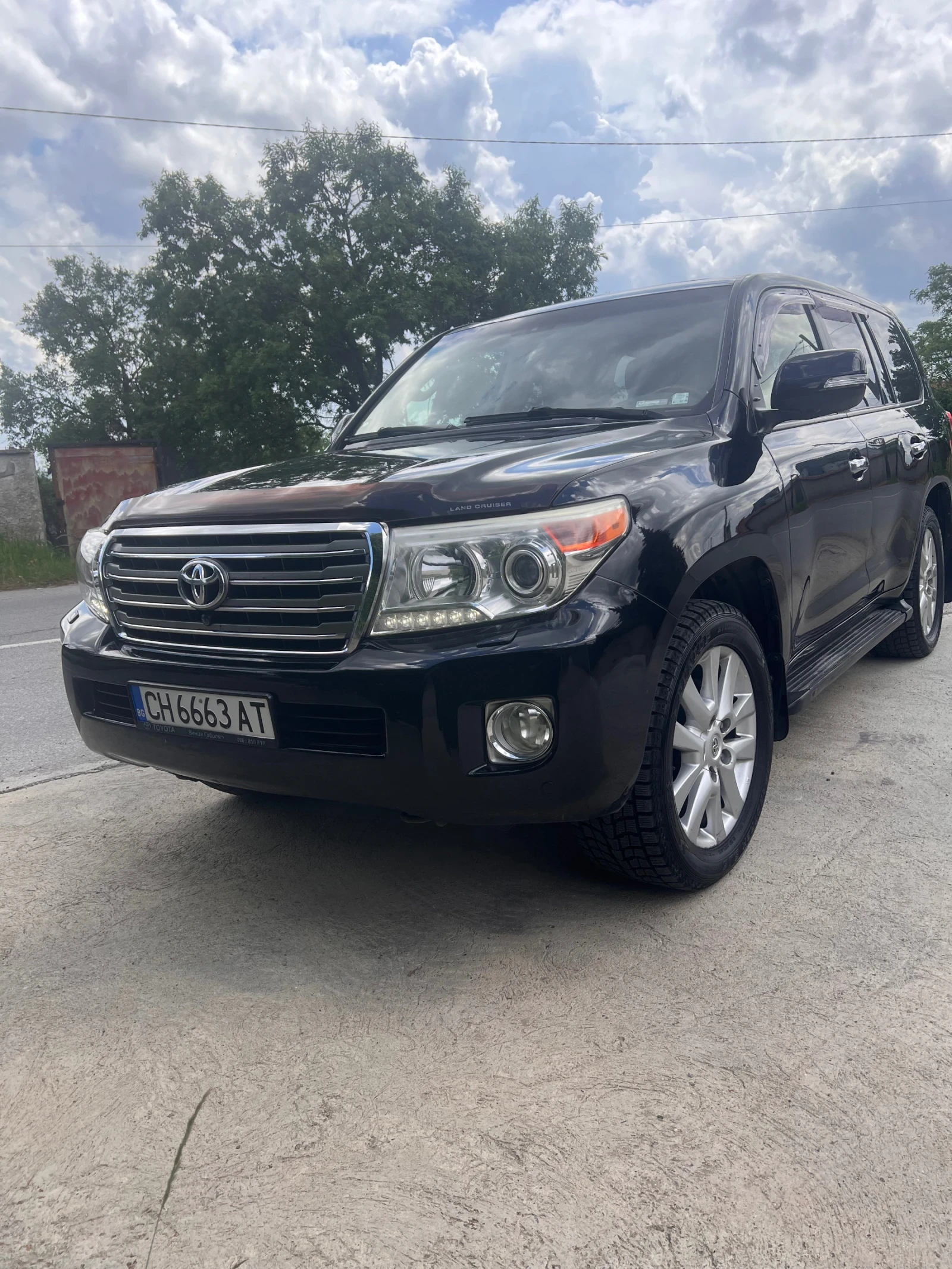 Toyota Land cruiser Facelift Executive Full