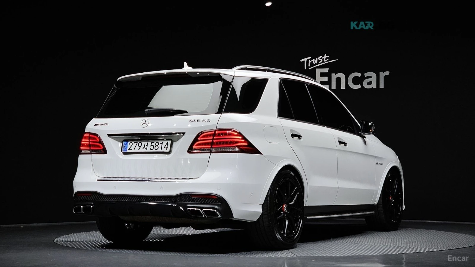 Mercedes-Benz GLE 63 AMG 4MATIC* КОЖА* ПОДГРЕВ* ОБДУХВ* BURMASTER* PANO* 36, снимка 2 - Автомобили и джипове - 55326223